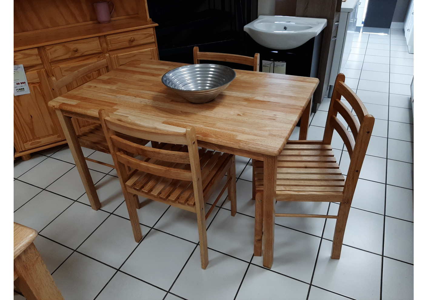 Ensemble Table 4 Chaises Starter En Bois Massif Hévéa Vernis Naturel