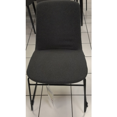 Chaise Alto pieds noir assise tissu gris